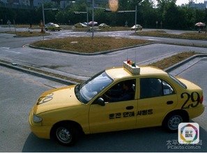 赴韩考驾照13小时速成？请谨慎看待“出国学车”热潮